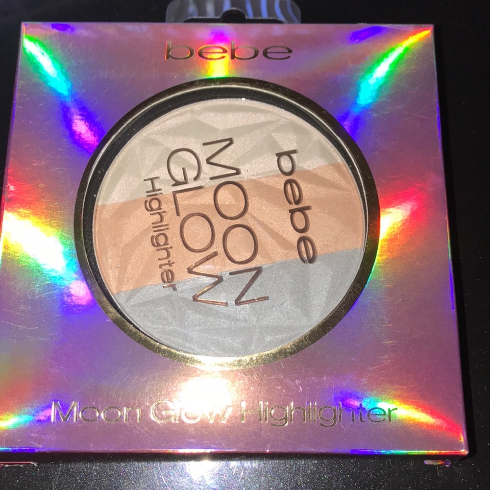 Bebe. Moon glow highlighter brand new